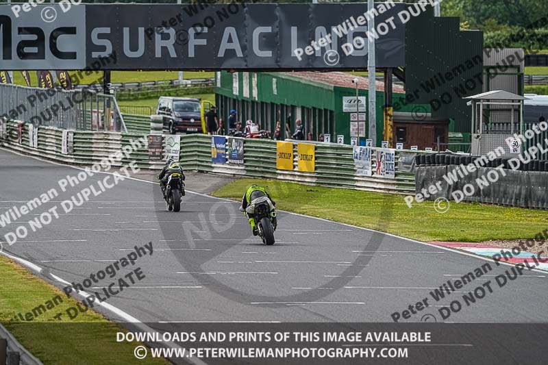 enduro digital images;event digital images;eventdigitalimages;mallory park;mallory park photographs;mallory park trackday;mallory park trackday photographs;no limits trackdays;peter wileman photography;racing digital images;trackday digital images;trackday photos